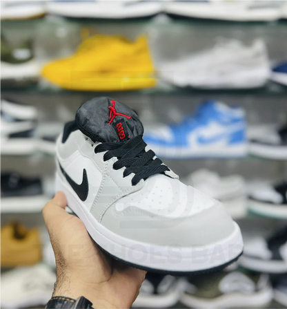 Nike Air Jordan Low Grey